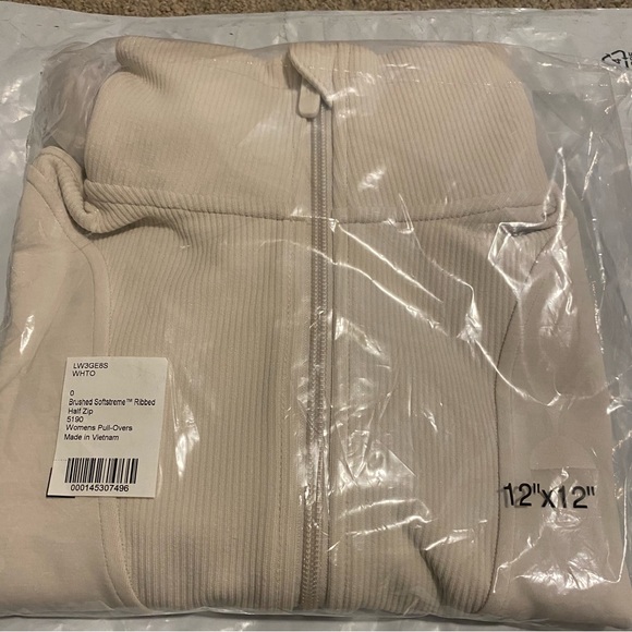 Lululemon Brushed Softstreme Ribbed Half Zip NWT. SZ 0 - Picture 6 of 6
